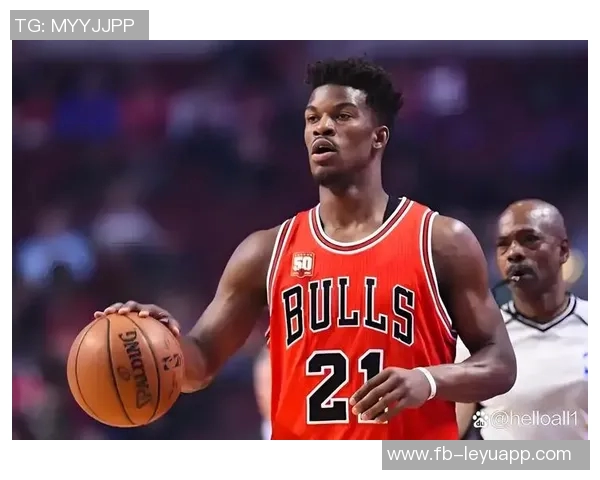 巴特勒上半场表现出色6投5中砍下16分助球队领先展现强大实力 巴特勒上半场表现出色6投5中砍下16分助球队领先展现强大实力