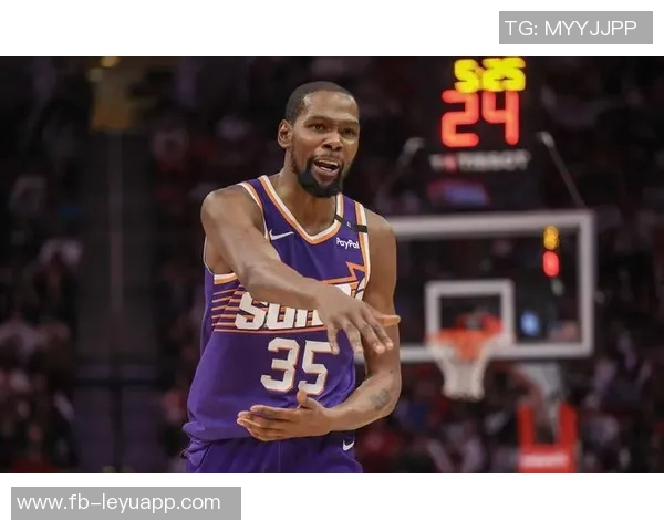 杜兰特关键时刻表现低迷上场末节仅得1分今日加时赛再遭冷遇 杜兰特关键时刻表现低迷上场末节仅得1分今日加时赛再遭冷遇